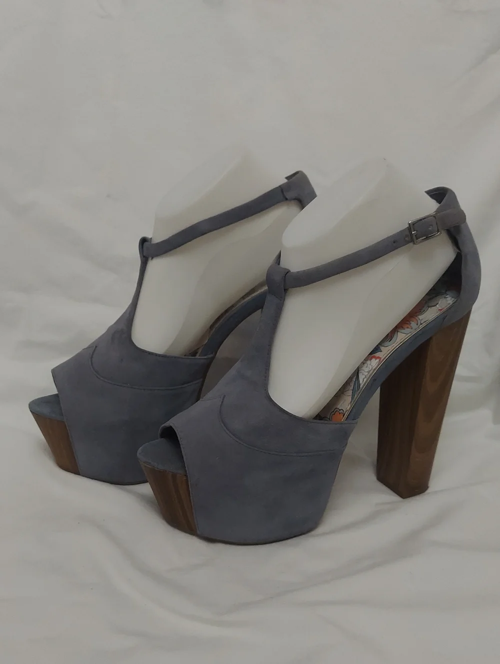 Jessica Simpson Suede 